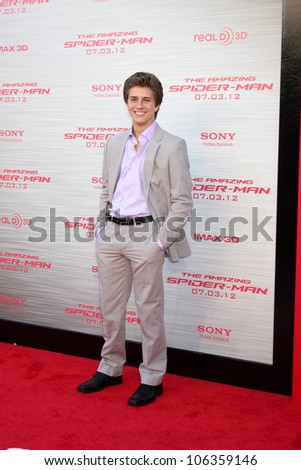 LOS ANGELES - JUN 28:  Billy Unger arrives at the \