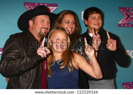 LOS ANGELES - DEC 20:  Tate Stevens - Winner of 2012 X Factor, with his family at the 'X Factor' Season Finale at CBS Television City on December 20, 2012 in Los Angeles, CA
