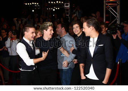 LOS ANGELES - DEC 20:  (L-R)Liam Payne, Niall Horan, Harry Styles and Louis Tomlinson of One Direction at the 'X Factor' Season Finale at CBS Television City on December 20, 2012 in Los Angeles, CA
