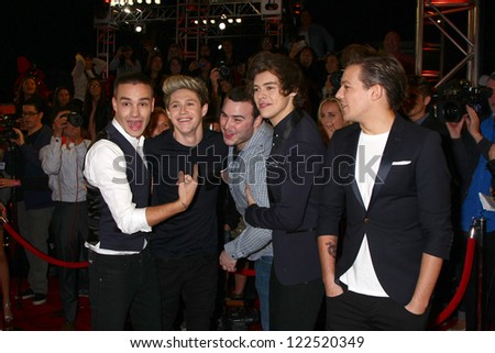 LOS ANGELES - DEC 20:  (L-R)Liam Payne, Niall Horan, Harry Styles and Louis Tomlinson of One Direction at the \'X Factor\' Season Finale at CBS Television City on December 20, 2012 in Los Angeles, CA