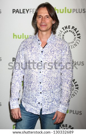 LOS ANGELES - MAR 3:  Robert Carlyle arrives at the  \