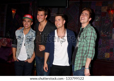 LOS ANGELES - APR 1: Big Time Rush at the Big Time Rush and Victoria Justice \