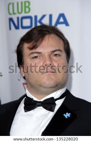 LOS ANGELES - APR 13:  Jack Black arrives at the Light Up The Blues Concert Benefitting Autism Speaks at the Club Nokia on April 13, 2013 in Los Angeles, CA