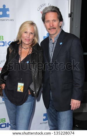 LOS ANGELES - APR 13:  Teddi Cole, Gary Cole arrives at the Light Up The Blues Concert Benefitting Autism Speaks at the Club Nokia on April 13, 2013 in Los Angeles, CA