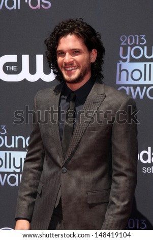 LOS ANGELES - AUG 1:  Kit Harington arrives at the 2013 Young Hollywood Awards at the Broad Stage on August 1, 2013 in Santa Monica, CA