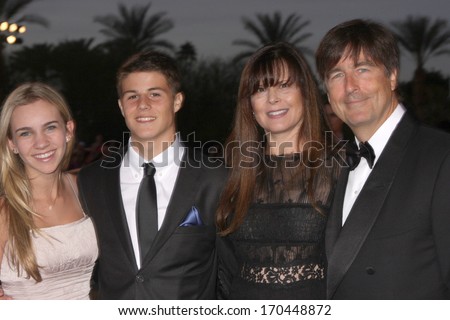 PALM SPRINGS - JAN 4:  Thomas Newman at the Palm Springs Film Festival Gala at Palm Springs Convention Center on January 4, 2014 in Palm Springs, CA