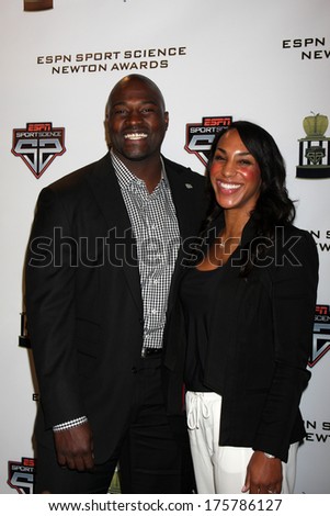 LOS ANGELES  - FEB 9:  Marcellus Wiley, fiance at the ESPN Sport Science Newton Awards at Sport Science Studio on February 9, 2014 in Burbank, CA