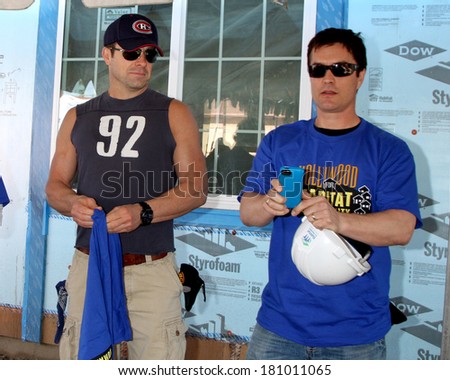 LOS ANGELES - MAR 8:  William deVry, Rick Hearst at the 5th Annual General Hospital Habitat for Humanity Fan Build Day at Private Location on March 8, 2014 in Lynwood, CA
