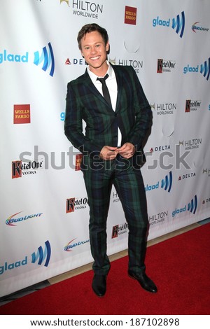 LOS ANGELES - APR 12:  Guy Wilson at the GLAAD Media Awards at Beverly Hilton Hotel on April 12, 2014 in Beverly Hills, CA