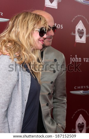 LOS ANGELES - APR 13:  Courtney Love, John Varvatos at the John Varvatos 11th Annual Stuart House Benefit at  John Varvatos Boutique on April 13, 2014 in West Hollywood, CA