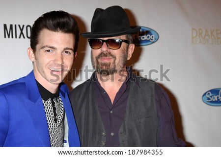 LOS ANGELES - APR 17:  Drake Bell, Dave Stewart at the Drake Bell\'s Album Release Party for \