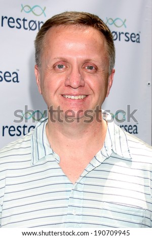 LOS ANGELES - MAY 3:  Michael Maloney at the RESTORSEA Gifting of Skin Care Product at NEMO on May 3, 2014 in West Hollywood, CA