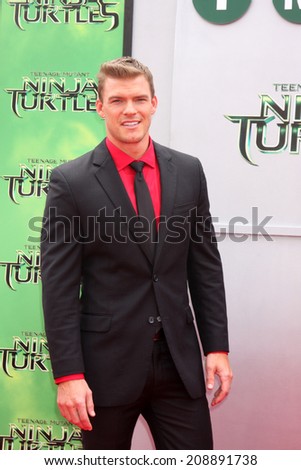LOS ANGELES - AUG 3:  Alan Ritchson at the Teenage Mutant Ninja Turtles Premiere at the Village Theater on August 3, 2014 in Westwood, CA