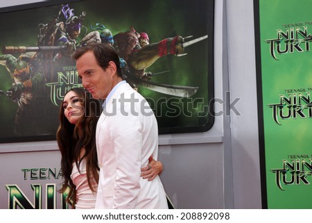 LOS ANGELES - AUG 3:  Megan Fox, Will Arnett at the Teenage Mutant Ninja Turtles Premiere at the Village Theater on August 3, 2014 in Westwood, CA