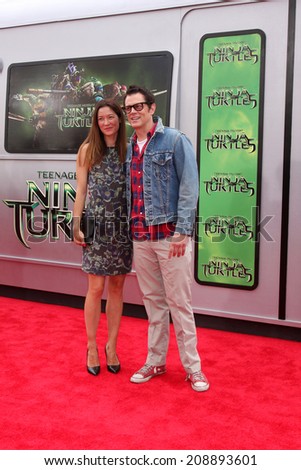 LOS ANGELES - AUG 3:  Johnny Knoxville at the Teenage Mutant Ninja Turtles Premiere at the Village Theater on August 3, 2014 in Westwood, CA