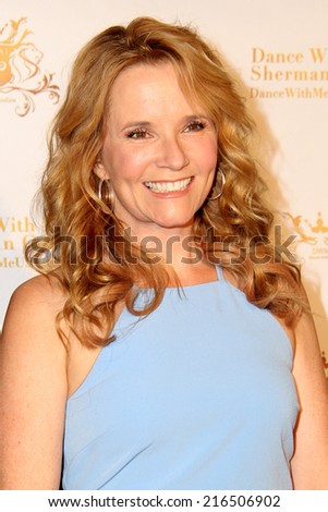 LOS ANGELES - SEP 10:  Lea Thompson at the Dance With Me USA Grand Opening at Dance With Me Studio on September 10, 2014 in Sherman Oaks, CA