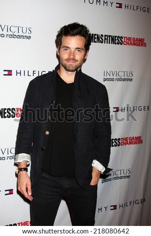 LOS ANGELES - SEP 17:  Ian Harding at the MEN\'S FITNESS Celebrates The 2014 GAME CHANGERS  at Palihouse on September 17, 2014 in West Hollywood, CA