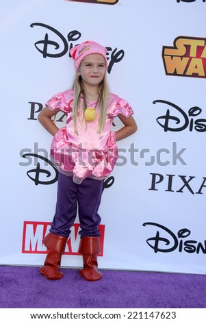 LOS ANGELES - OCT 1:  Mia Talerico at the VIP Disney Halloween Event at Disney Consumer Product Pop Up Store on October 1, 2014 in Glendale, CA