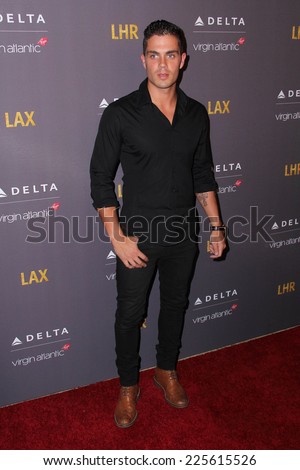 LOS ANGELES - OCT 22:  Max George at the Delta Air Lines And Virgin Atlantic #Flysmart Celebration at The London Hotel on October 22, 2014 in West Hollywood, CA