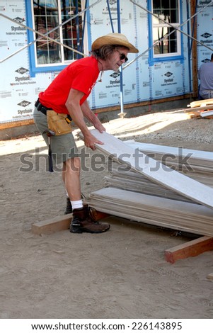 LOS ANGELES - OCT 25:  William H Macy at the Habitat for Humanity build by Showtime\'s \