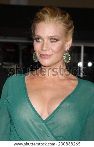 LOS ANGELES - NOV 3:  Laurie Holden at the Dumb and Dumber To Premiere at the Village Theater on November 3, 2014 in Los Angeles, CA