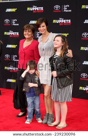 LOS ANGELES - MAR 11:  Catherine Bell, family at the \