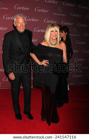 LOS ANGELES - JAN 3:  Alan Hamel, Suzanne Somers at the Palm Springs Film Festival Gala at a Convention Center on January 3, 2014 in Palm Springs, CA