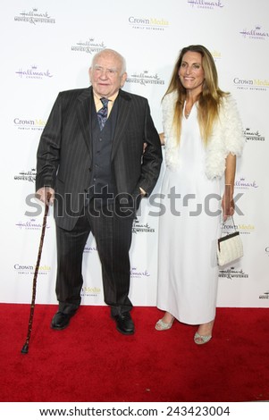 LOS ANGELES - JAN 8:  Ed Asner, Liza Asner at the Hallmark TCA Party at a Tournament House on January 8, 2014 in Pasadena, CA