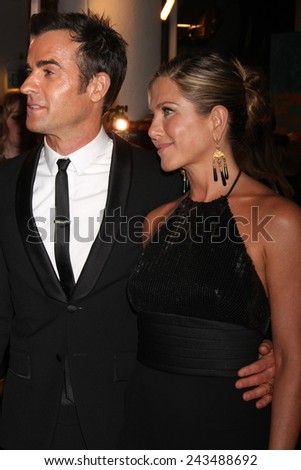 LOS ANGELES - JAN 11:  Justin Theroux, Jennifer Aniston at the HBO Post Golden Globe Party at a Circa 55, Beverly Hilton Hotel on January 11, 2015 in Beverly Hills, CA