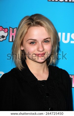 LOS ANGELES - MAR 26:  Joey King at the Just Jared\'s Throwback Thursday Party at the Moonlight Rollerway on March 26, 2015 in Glendale, CA