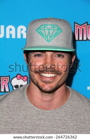 LOS ANGELES - MAR 26:  Josh Henderson at the Just Jared\'s Throwback Thursday Party at the Moonlight Rollerway on March 26, 2015 in Glendale, CA