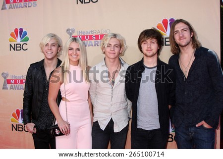LOS ANGELES - MAR 29:  R5 at the 2015 iHeartRadio Music Awards at the Shrine Auditorium on March 29, 2015 in Los Angeles, CA