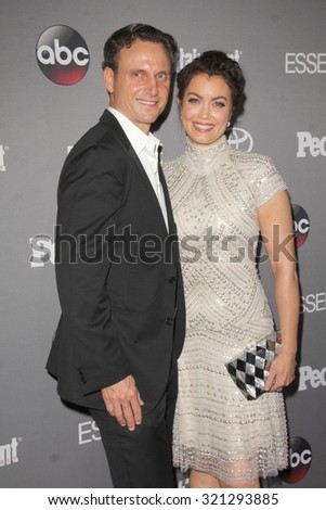 LOS ANGELES - SEP 26:  Tony Goldwyn, Bellamy Young at the TGIT 2015 Premiere Event Red Carpet at the Gracias Madre on September 26, 2015 in Los Angeles, CA