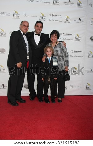 LOS ANGELES - SEP 26:  Ron Truppa Family at the Catalina Film Festival Saturday Gala at the Avalon Theater on September 26, 2015 in Avalon, CA