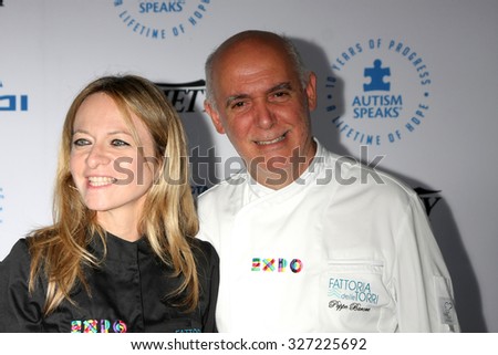 LOS ANGELES - OCT 8:  Peppe Barone at the Autism Speaks Celebrity Chef Gala at the Barker Hanger on October 8, 2015 in Santa Monica, CA