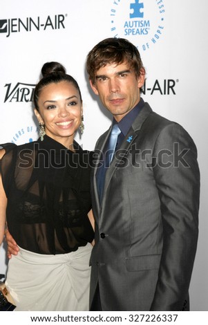 LOS ANGELES - OCT 8:  Anel Lopez, Christopher Gorham at the Autism Speaks Celebrity Chef Gala at the Barker Hanger on October 8, 2015 in Santa Monica, CA