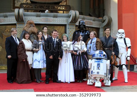 LOS ANGELES - DEC 17:  Andrew Porters, Caroline Ritter at the Australian Star Wars fans get married in a Star Wars-themed wedding at the TCL Chinese Theater on December 17, 2015 in Los Angeles, CA