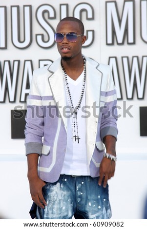 LOS ANGELES - SEP 12:  B.o.B. arrives at the 2010 MTV Video Music Awards  at Nokia - LA Live on September 12, 2010 in Los Angeles, CA