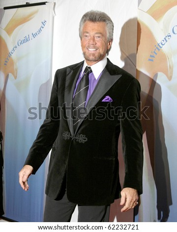 LOS ANGELES - FEB 4:  Stephen J. Cannell.  at the Writers Guild Awards  at the Hollywood Palladium on February 4, 2006 in Los Angeles, CA