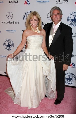 LOS ANGELES - OCT 23:  Donna Mills arrive at the 2010 Carousel of Hope Ball at Beverly HIlton Hotel on October 23, 2010 in Beverly Hills, CA