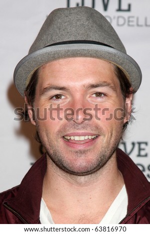 LOS ANGELES - OCT 25:  Michael Johns arrives at the \