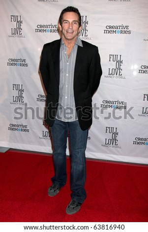 LOS ANGELES - OCT 25:  Jeff Probst arrives at the 