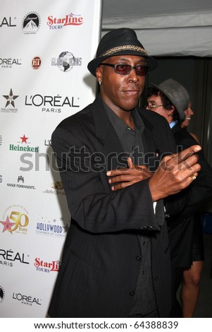 Walk Fame on Los Angeles Nov Arsenio Hall Arrives At The Hollywood Walk Of Fame