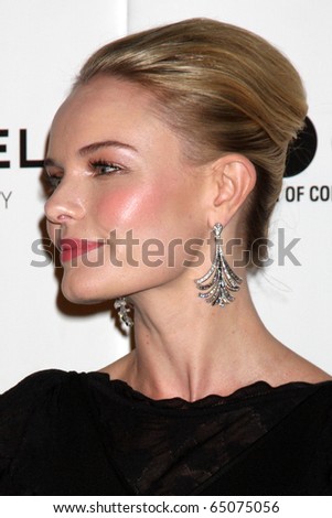 LOS ANGELES - NOV 13:  Kate Bosworth arrives at the MOCA\'s Annual Gala \