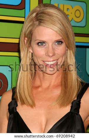 BEVERLY HILLS - JAN 16:  Cheryl Hines arrives at the HBO Golden Globe Party 2011 at Circa 55 at the Beverly Hilton Hotel on January 16, 2011 in Beverly Hills, CA