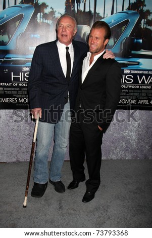 LOS ANGELES - MAR 22:  James Caan and Scott Caan arrive at the HBO\'s \