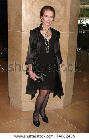 LOS ANGELES - MAR 27:  Margaret O\'Brien arriving at the 25th Annual Professional Dancers Society Gypsy Awards at Beverly Hilton Hotel on March 27, 2011 in Beverly Hills, CA