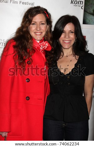 LOS ANGELES - MAR 26:  Joely Fisher, Tricia Leigh Fisher arriving at the \