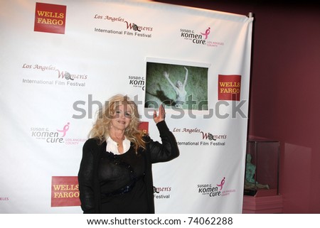 LOS ANGELES - MAR 26:  Connie Stevens arriving at the \
