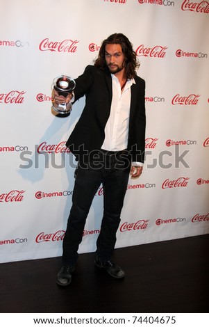LAS VEGAS - MAR 31: Jason Momoa in the CinemaCon Convention Awards Gala Press Room at Caesar\'s Palace on March 31, 2011 in Las Vegas, NV.